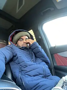 Snapshot of dingoding chatting on 02-18-25, 08:58 dingoding online show from 02-18-25, 08:58