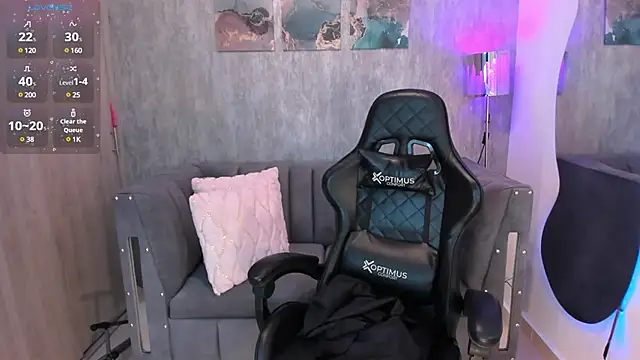 MelanieHudson  online show from 03-21-25, 10:28