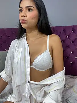 MauraGray online show from 09-27-25, 08:47