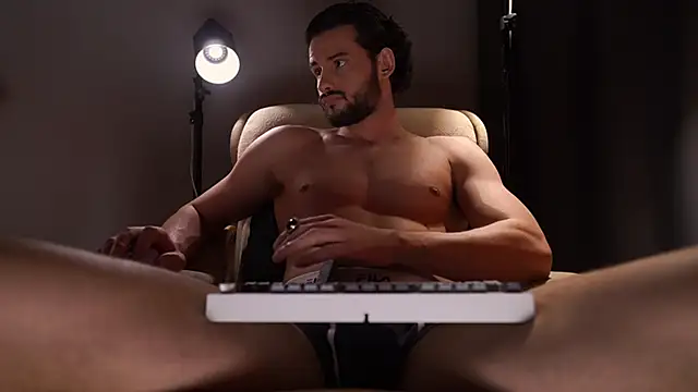 Keen   Luckystrike online show from 02-19-26, 08:38