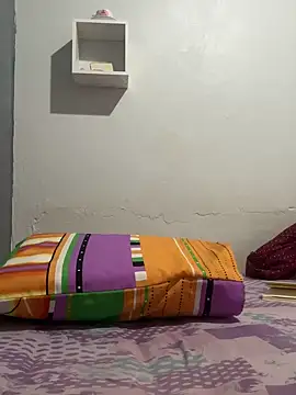 Snapshot of laisviana21 chatting on 10-16-25, 06:20 laisviana21 online show from 10-16-25, 06:20