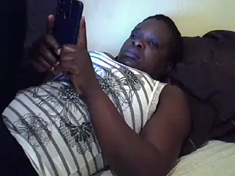 Snapshot of anonymous_wonder45 chatting on 01-09-25, 01:56 anonymous wonder45 online show from 01-09-25, 01:56