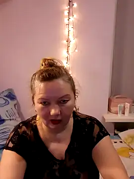 Snapshot of Lusi-777 chatting on 12-06-24, 04:17 Lusi-777 online show from 12-06-24, 04:17