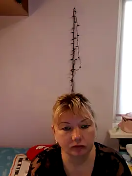 Snapshot of Lusi-777 chatting on 02-14-25, 11:31 Lusi-777 online show from 02-14-25, 11:31