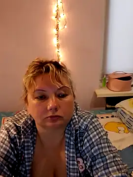 Snapshot of Lusi-777 chatting on 02-15-25, 10:00 Lusi-777 online show from 02-15-25, 10:00