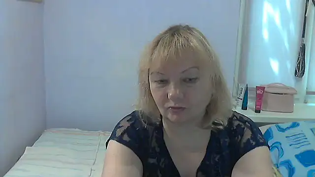 Snapshot of Lusi-777 chatting on 06-25-26, 08:52 Lusi-777 online show from 06-25-26, 08:52