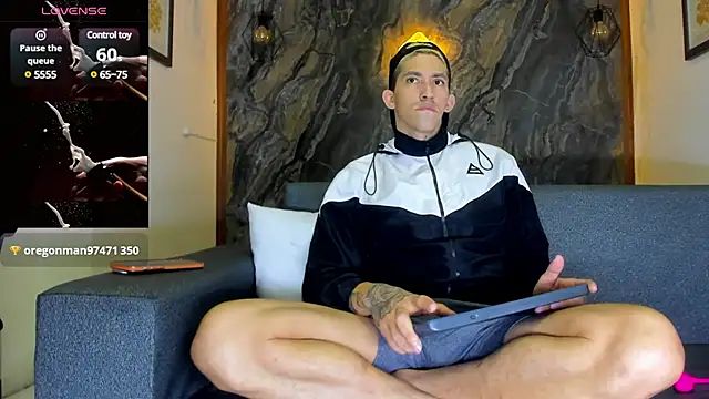 Snapshot of yeckodream chatting on 02-07-25, 08:11 yeckodream online show from 02-07-25, 08:11