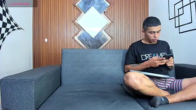 Snapshot of yeckodream chatting on 03-03-25, 05:09 yeckodream online show from 03-03-25, 05:09