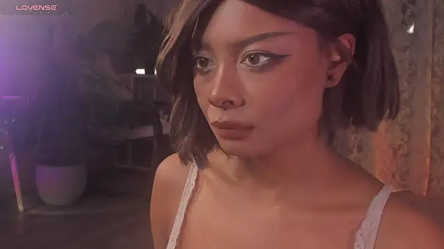 Snapshot of Ana_Peachy_ chatting on 10-30-25, 10:54 Ana Peachy  online show from 10-30-25, 10:54