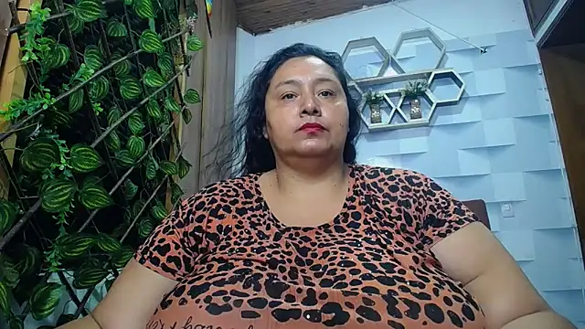 TistMature online show from 11-19-25, 01:11