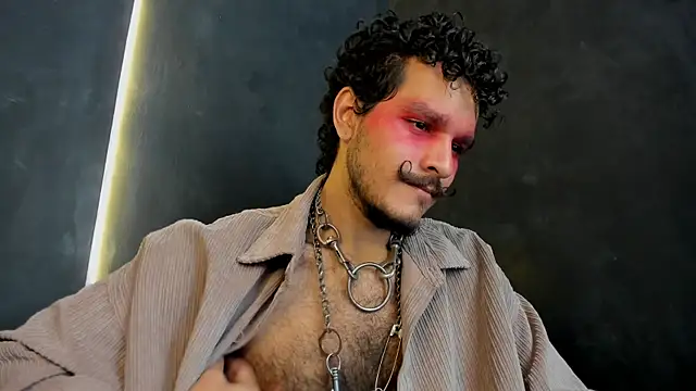 Snapshot of die_mond chatting on 11-26-25, 05:03 die mond online show from 11-26-25, 05:03