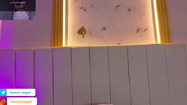 Megan browns1 online show from 04-01-26, 01:12