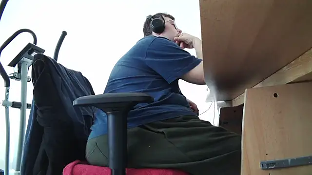 chubbysmallcockxh online show from 07-05-26, 04:14
