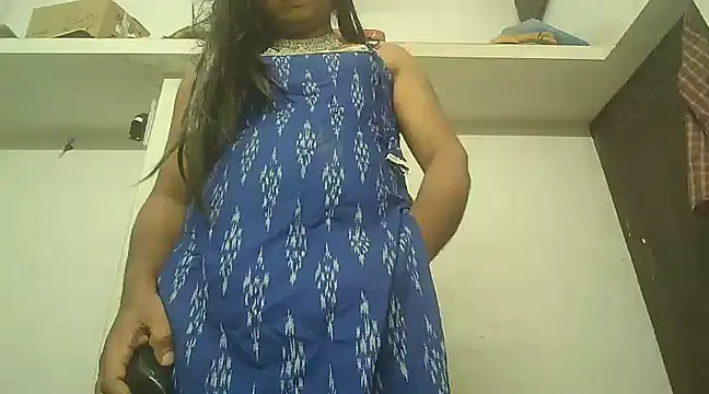 Snapshot of Akhilamolu_the_transsissy chatting on 01-03-25, 06:24 Akhilamolu the transsissy online show from 01-03-25, 06:24