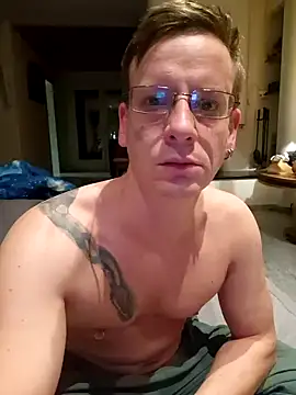 Snapshot of LanaSissy100 chatting on 12-24-24, 12:22 LanaSissy100 online show from 12-24-24, 12:22