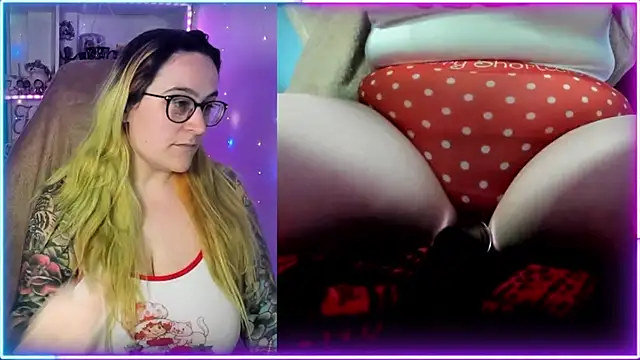 Snapshot of elizabethhunnyxox chatting on 02-25-25, 10:47 elizabethhunnyxox online show from 02-25-25, 10:47