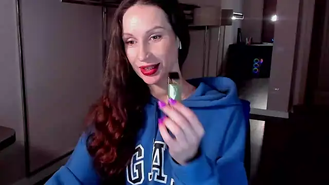 Mila Anders online show from 02-12-26, 05:57