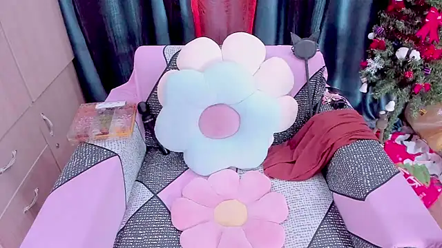 Snapshot of _BABBE_Hii chatting on 01-24-25, 12:20 BABBE Hii online show from 01-24-25, 12:20