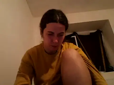 Snapshot of Tamilashaa chatting on 12-05-24, 06:11 Tamilashaa online show from 12-05-24, 06:11