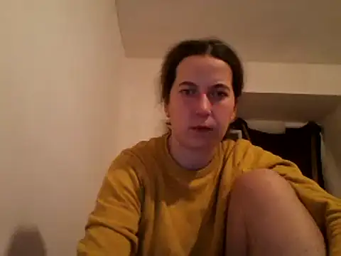 Snapshot of Tamilashaa chatting on 12-30-24, 07:00 Tamilashaa online show from 12-30-24, 07:00