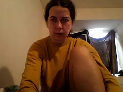 Snapshot of Tamilashaa chatting on 02-01-25, 07:15 Tamilashaa online show from 02-01-25, 07:15