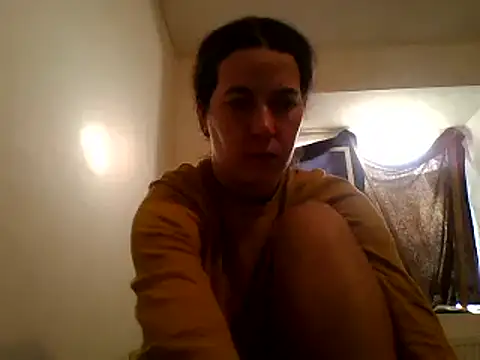 Snapshot of Tamilashaa chatting on 02-02-25, 07:30 Tamilashaa online show from 02-02-25, 07:30