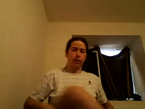 Snapshot of Tamilashaa chatting on 02-10-25, 06:09 Tamilashaa online show from 02-10-25, 06:09