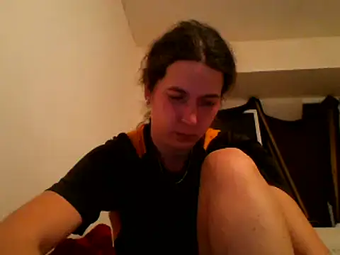 Snapshot of Tamilashaa chatting on 02-23-25, 06:45 Tamilashaa online show from 02-23-25, 06:45