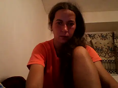 Snapshot of Tamilashaa chatting on 09-20-25, 05:58 Tamilashaa online show from 09-20-25, 05:58