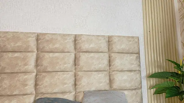 CameronCollins  online show from 04-13-26, 07:19