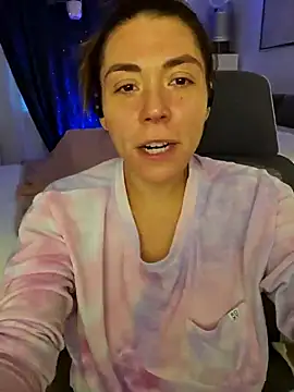 Ellie-L-Elizabeth online show from 12-11-24, 12:55