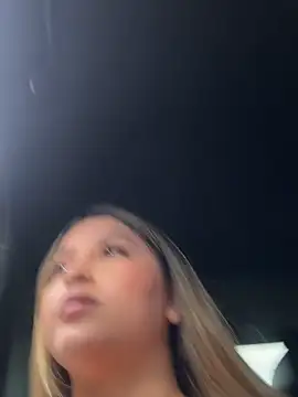 lunablossom  online show from 11-02-25, 08:44