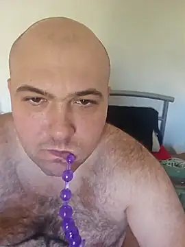 Snapshot of mario890605 chatting on 09-25-25, 09:46 mario890605 online show from 09-25-25, 09:46