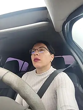 SquirtyMellissaLabia online show from 10-27-25, 08:51