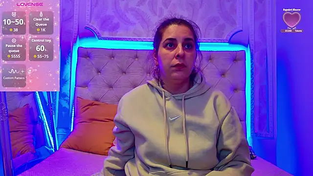 KarinaNoir online show from 02-10-26, 05:00