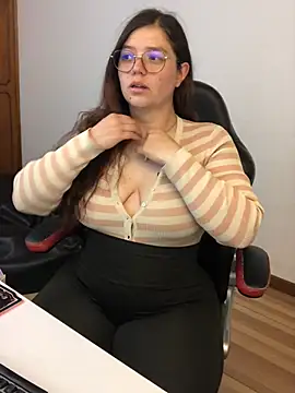 kayortiiz online show from 04-22-26, 11:17