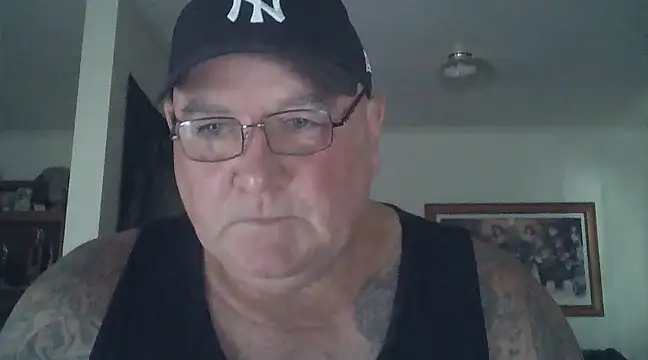 Snapshot of HOTANAL chatting on 03-10-25, 01:23 HOTANAL online show from 03-10-25, 01:23