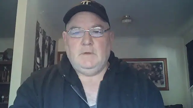 Snapshot of HOTANAL chatting on 10-03-25, 10:18 HOTANAL online show from 10-03-25, 10:18