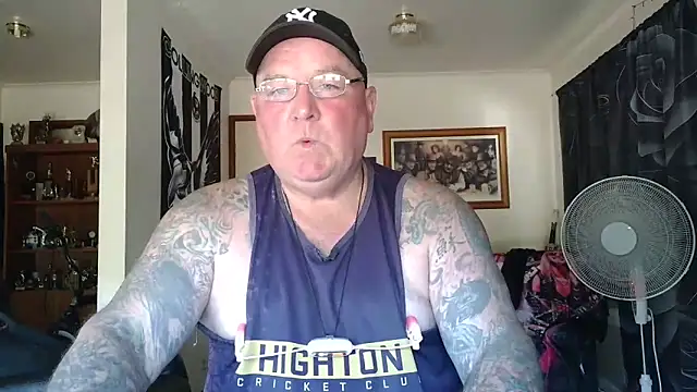 HOTANAL online show from 03-10-26, 01:43