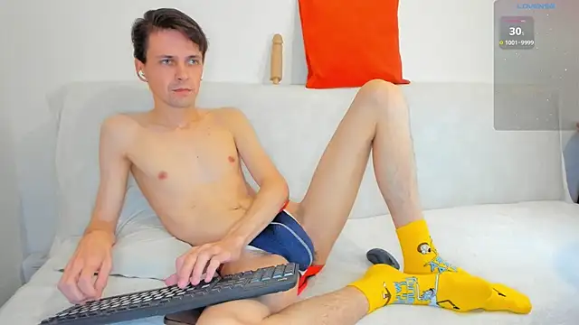 Snapshot of Jasper_Sun chatting on 11-03-25, 08:43 Jasper Sun online show from 11-03-25, 08:43