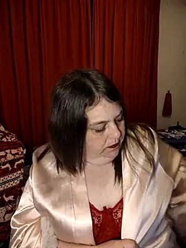 Snapshot of HouseWifeWhore_Milf chatting on 05-01-26, 11:09 HouseWifeWhore Milf online show from 05-01-26, 11:09