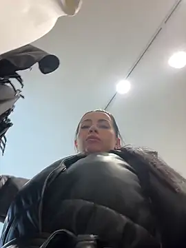 CrazzyChicks online show from 03-22-26, 05:11