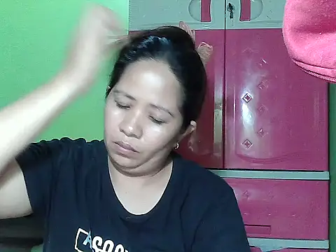 Snapshot of sweetlady_pinay chatting on 09-28-25, 06:52 sweetlady pinay online show from 09-28-25, 06:52