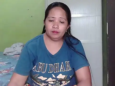 Snapshot of sweetlady_pinay chatting on 10-04-25, 07:06 sweetlady pinay online show from 10-04-25, 07:06