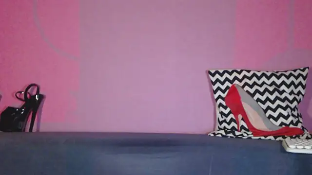 Snapshot of Tallso_sex chatting on 10-27-25, 06:34 Tallso sex online show from 10-27-25, 06:34