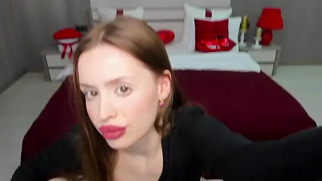 Snapshot of _Sweet__Cherry_ chatting on 03-13-25, 07:20 Sweet Cherry online show from 03-13-25, 07:20