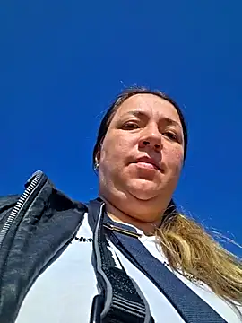 isabella rossse online show from 03-12-26, 02:12