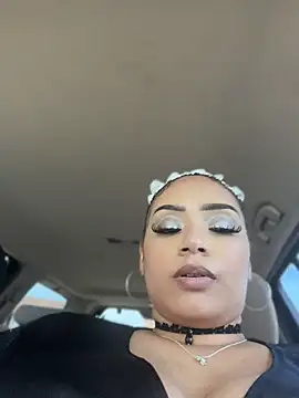 Snapshot of CarmelaAnthony chatting on 05-04-26, 08:05 CarmelaAnthony online show from 05-04-26, 08:05
