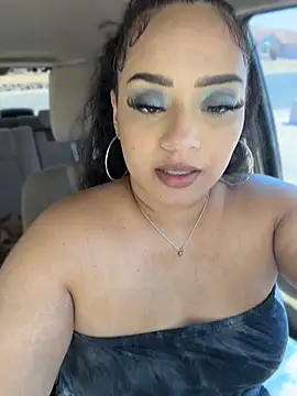 Snapshot of CarmelaAnthony chatting on 05-27-26, 06:27 CarmelaAnthony online show from 05-27-26, 06:27