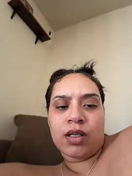 Snapshot of CarmelaAnthony chatting on 07-05-26, 07:10 CarmelaAnthony online show from 07-05-26, 07:10
